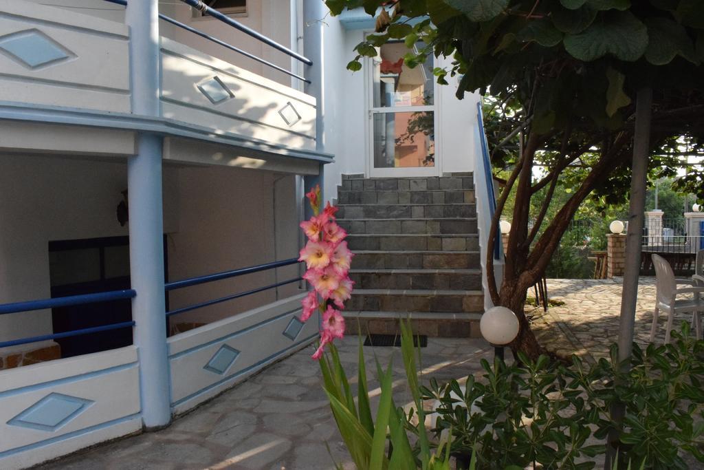 Lydia Rooms & Studios Превеза Экстерьер фото